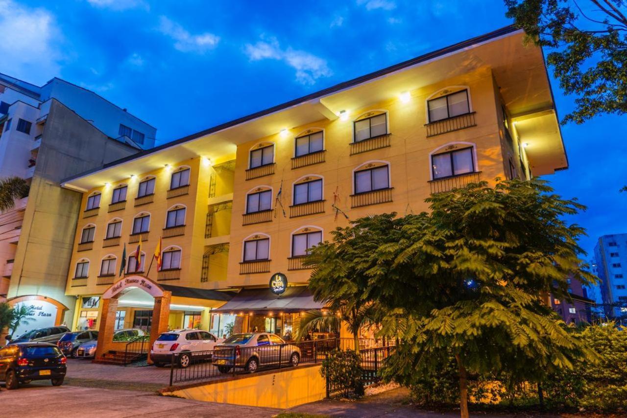 Hotel Pinares Plaza Pereira Extérieur photo